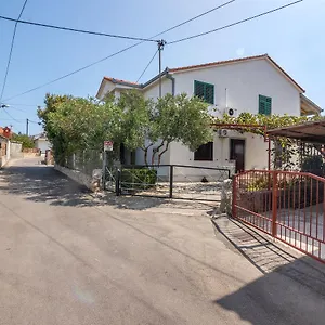 And Ruza Croatia